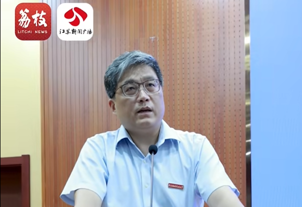【江苏新闻广播】AI时代“三问”！开学典礼上，南航人工智能学院院长这样寄语新生